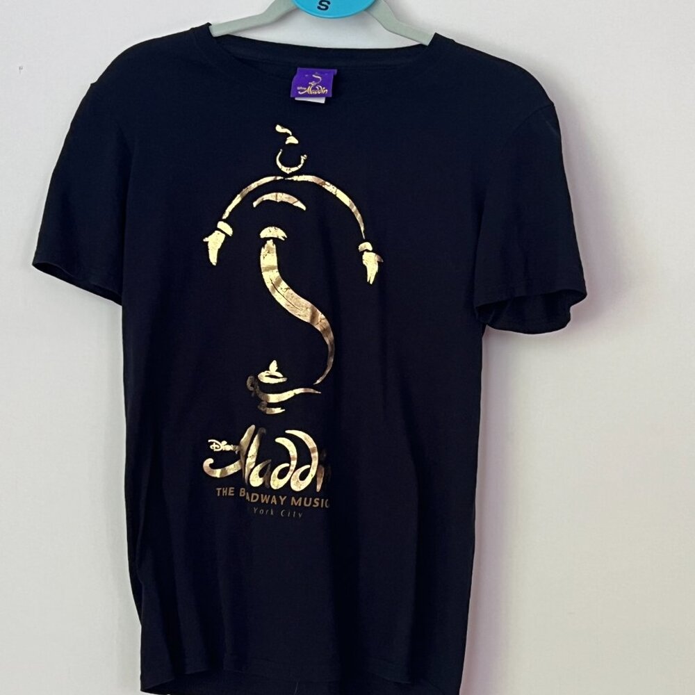 Size Small, Aladdin Broadway Musical Disney T-Shirt, Black & Gold